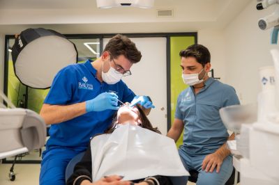 Photo 3 de BAHÇEŞEHİR UNIVERSITY DENTAL HOSPITAL à Istanbul