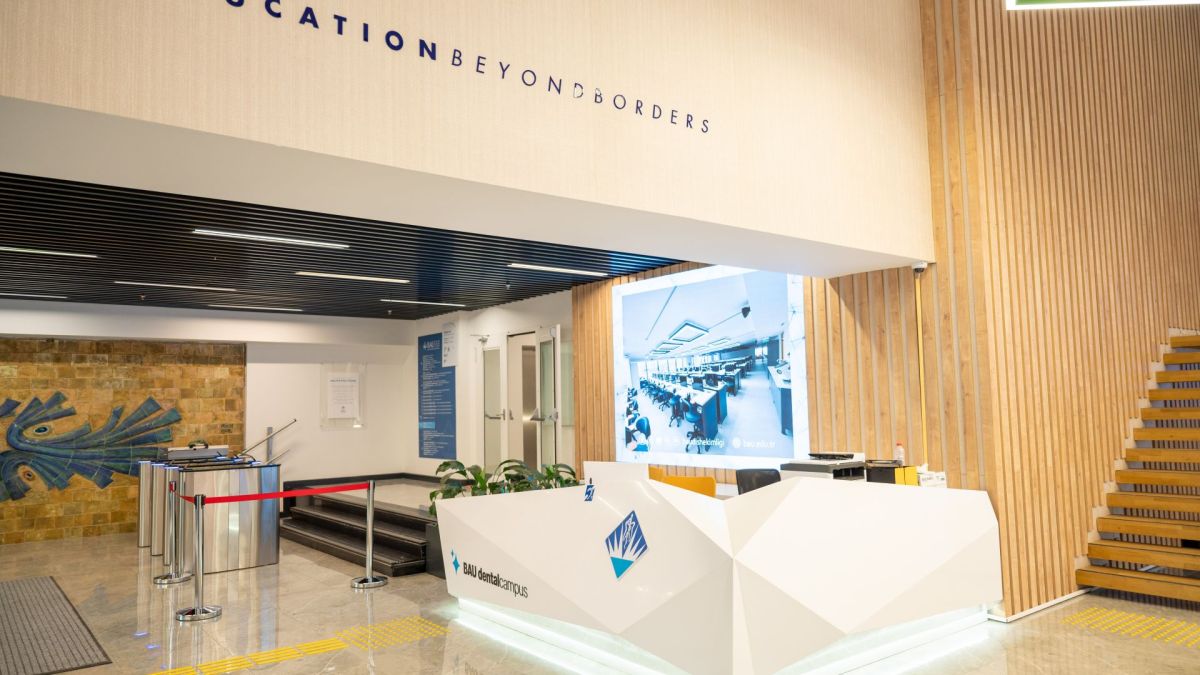 Photo 1 de BAHÇEŞEHİR UNIVERSITY DENTAL HOSPITAL à Istanbul